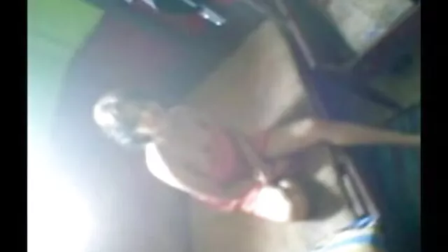 गलफुल्ला श्यामला बीबीडब्ल्यू एक मोटी सीओसी सवारी बीएफ सेक्सी मूवी फुल एचडी