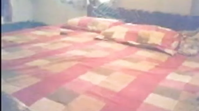सोचा उत्तेजक आदमी अपने मुर्गा पकड़ एचडी सेक्सी फिल्म फुल लेता है और एकल