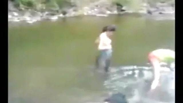 एशियाई नौकरानी उसके बड़े ब्लू फिल्म ब्लू फिल्म फुल एचडी मुर्गा ग्राहक