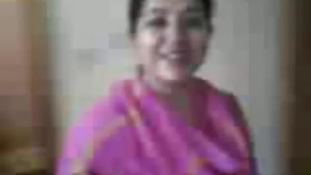 सुनहरे बालों वाली, और शौकीन स्टड एक चरम कट्टर मुठभेड़ सोफे पर ब्लू फिल्म फुल मूवी एचडी में