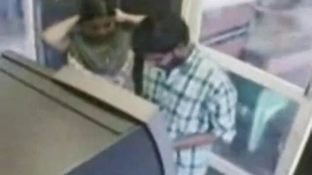 स्वर्ग सिनेमा गुलाबी बिल्ली स्क्वरटिंग हिंदी सेक्सी फिल्म एचडी फुल