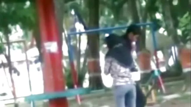 किशोर एक राक्षस मुर्गा, सेक्सी मूवी फुल एचडी बड़े स्तन और बड़ी लूट