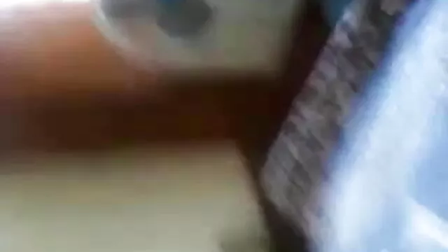 युवा हंक उड़ाने और पीटने से पहले फुल मूवी एचडी सेक्सी