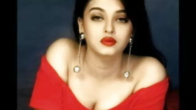 तीन समलैंगिकों के फुल एचडी सेक्सी फिल्म वीडियो में साथ मज़ा आ रहा है एक सेक्स खिलौना