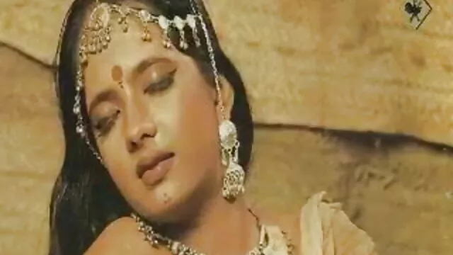 रेट्रो पोर्नस्टार के साथ अपनी निजी कल्पनाओं की खोज बीएफ सेक्सी फिल्म फुल एचडी करें