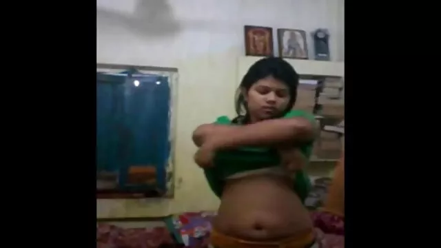 एक गोरा 1 पर दो सेक्सी फिल्म फुल एचडी में स्टड