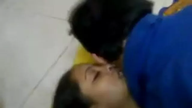 पतला किशोर बिल्ली वेबकैम पर एक्स एक्स एक्स एचडी फुल मूवी
