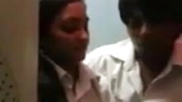 धोखा दे कई पुरुषों द्वारा पटक दिया सेक्सी वीडियो फुल एचडी मूवी