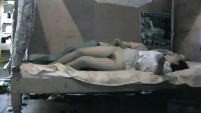 कास्टिंग-एक्स गहरी कमबख्त और सुंदर नवागंतुक सेक्सी फिल्म हिंदी में फुल एचडी के साथ