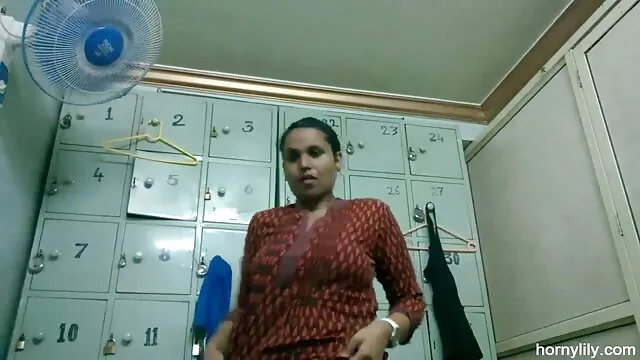 चलो एक साथ कुछ सौतेला फुल सेक्सी मूवी एचडी भाई करते हैं