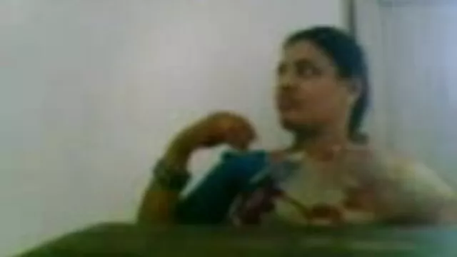 निगल, अगस्त और हिंदी सेक्सी मूवी फुल एचडी कर्म डबल