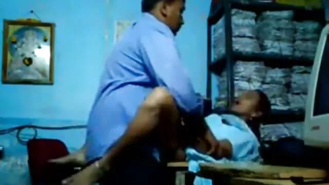वह पुरुष समलैंगिक मुर्गा पर कूद सेक्सी फिल्म फुल एचडी में